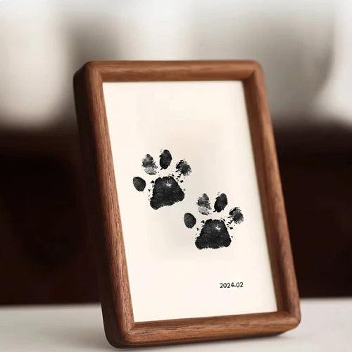 Cadre Empreinte en Bois "Trace Éternelle"